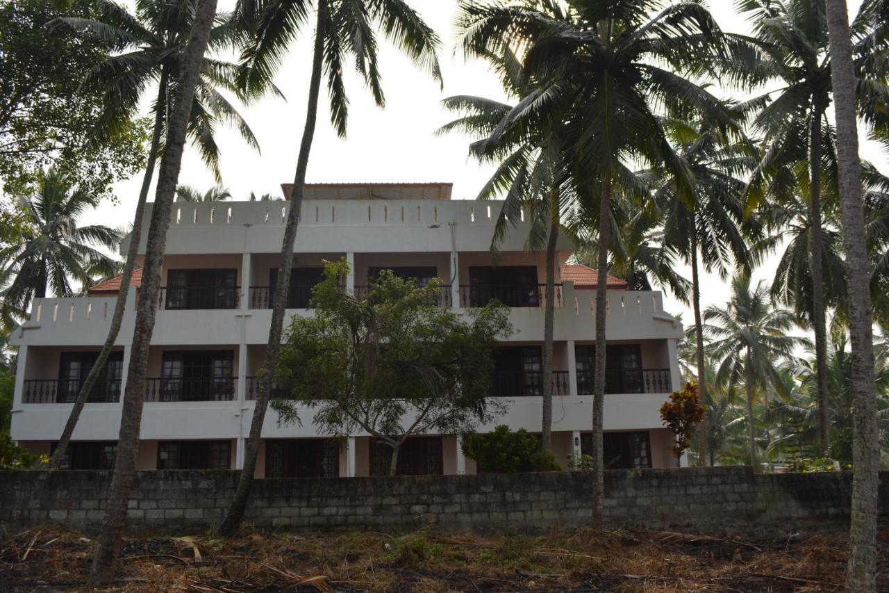 Indeevaram Apartments Kovalam Ngoại thất bức ảnh