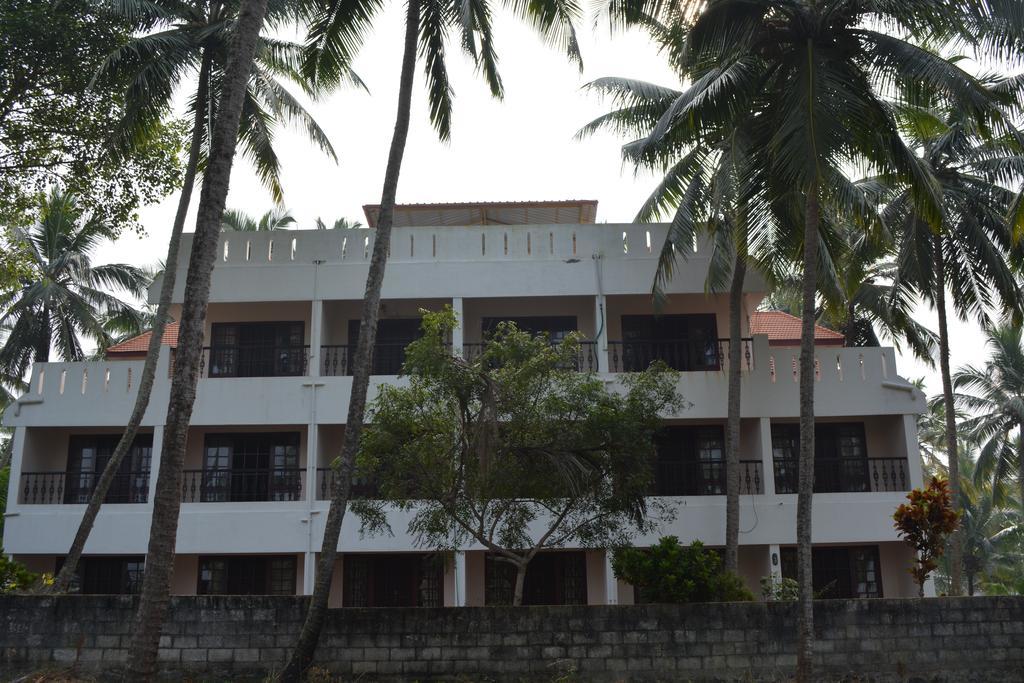 Indeevaram Apartments Kovalam Ngoại thất bức ảnh