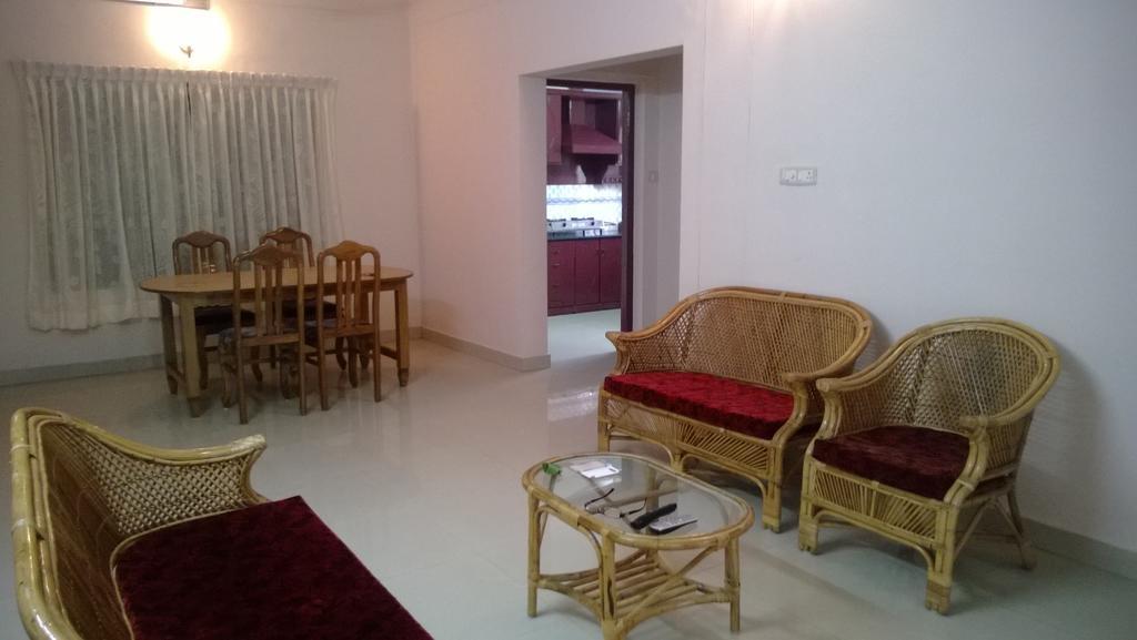 Indeevaram Apartments Kovalam Phòng bức ảnh